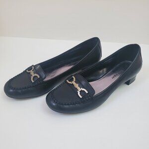 Vintage Etienne Aigner Black Leather Loafers